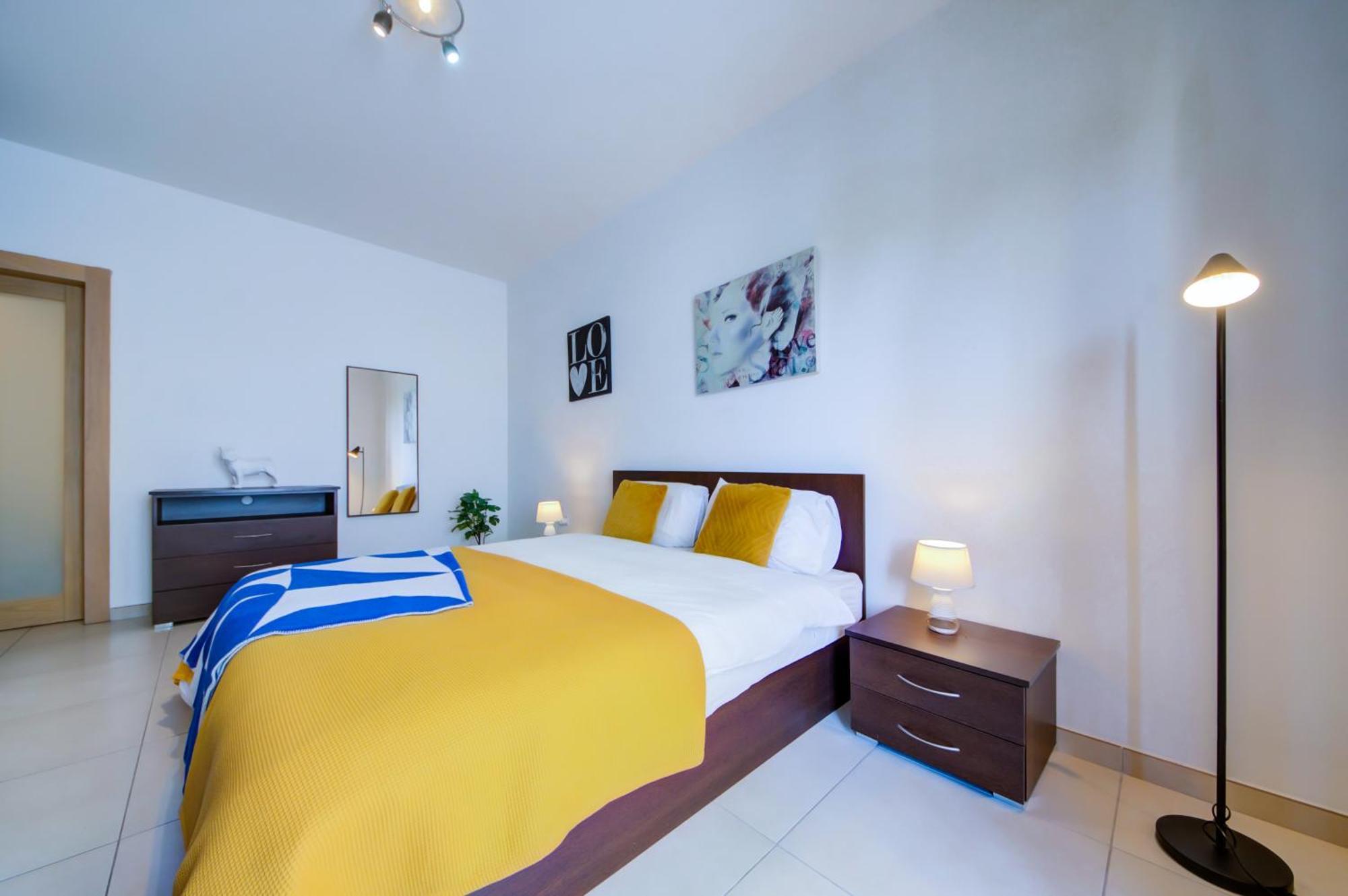 Prime Location, Modern Apartment In St Julian'S, Paceville, Apt 8 By Vaganza Saint Julian's Luaran gambar