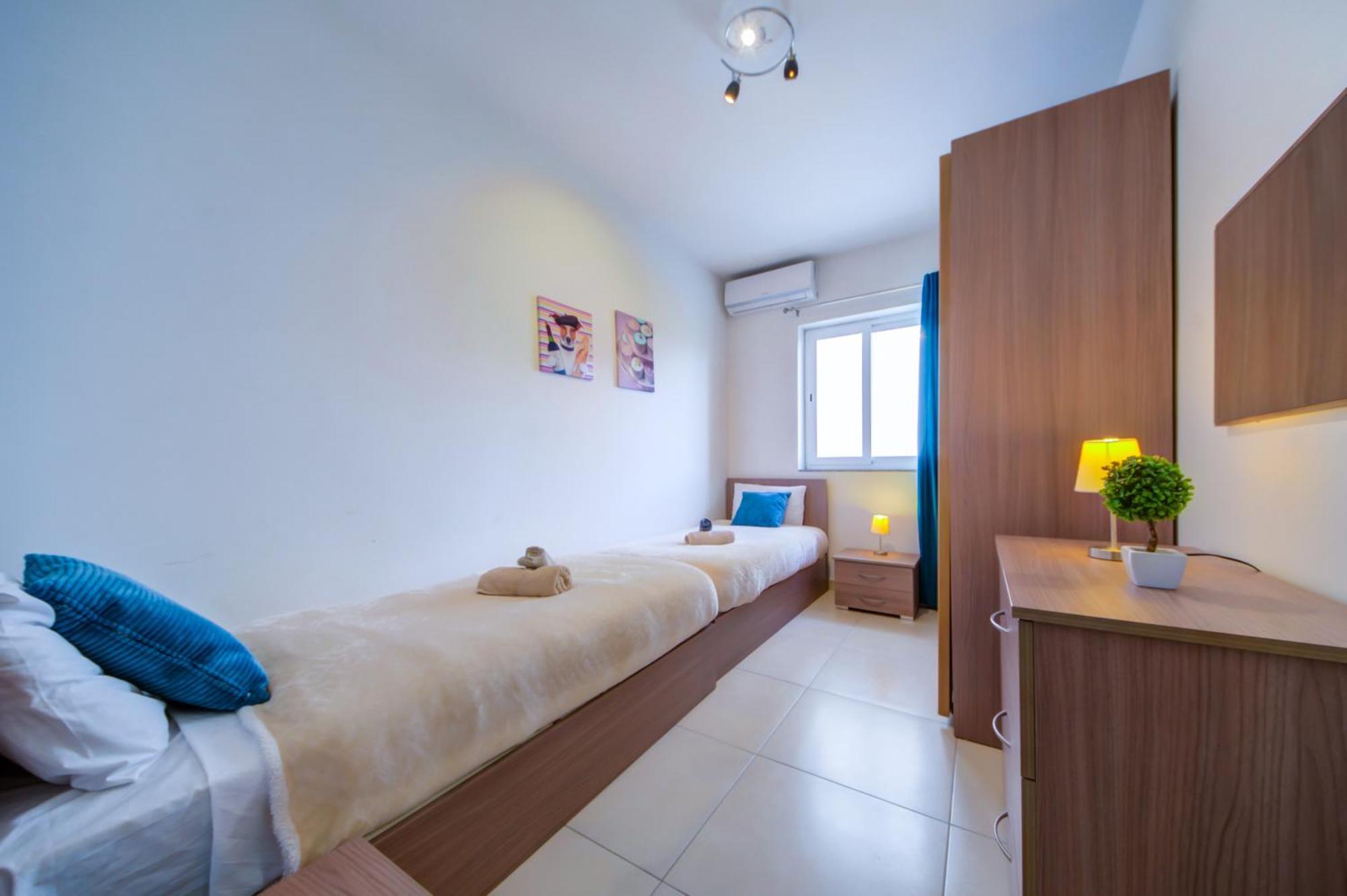 Prime Location, Modern Apartment In St Julian'S, Paceville, Apt 8 By Vaganza Saint Julian's Luaran gambar